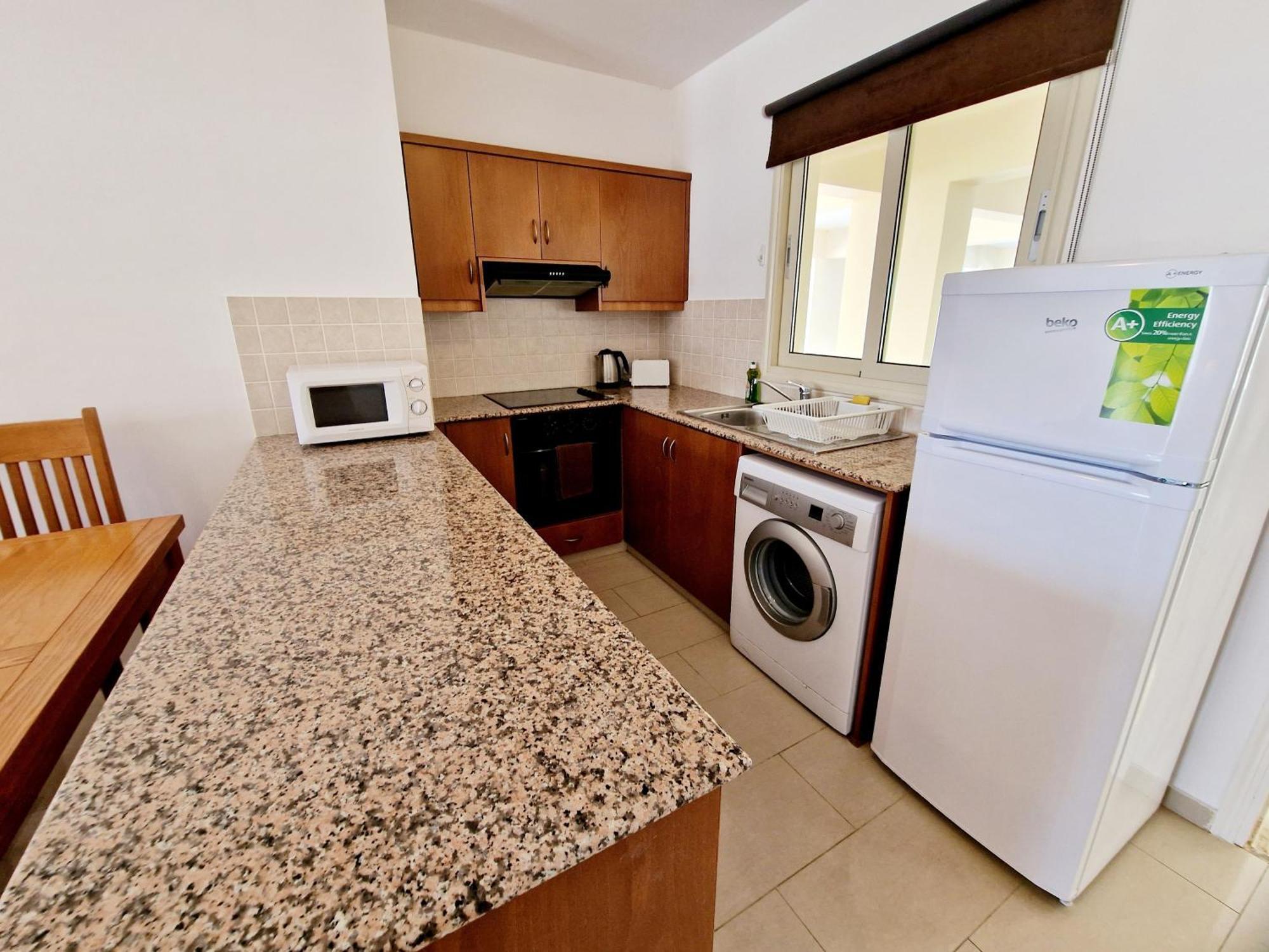 C5 Vanessa Poolside Apartment Peyia Dış mekan fotoğraf