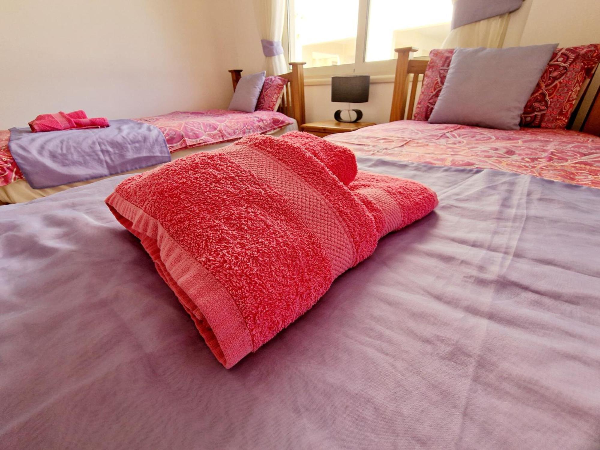 C5 Vanessa Poolside Apartment Peyia Dış mekan fotoğraf