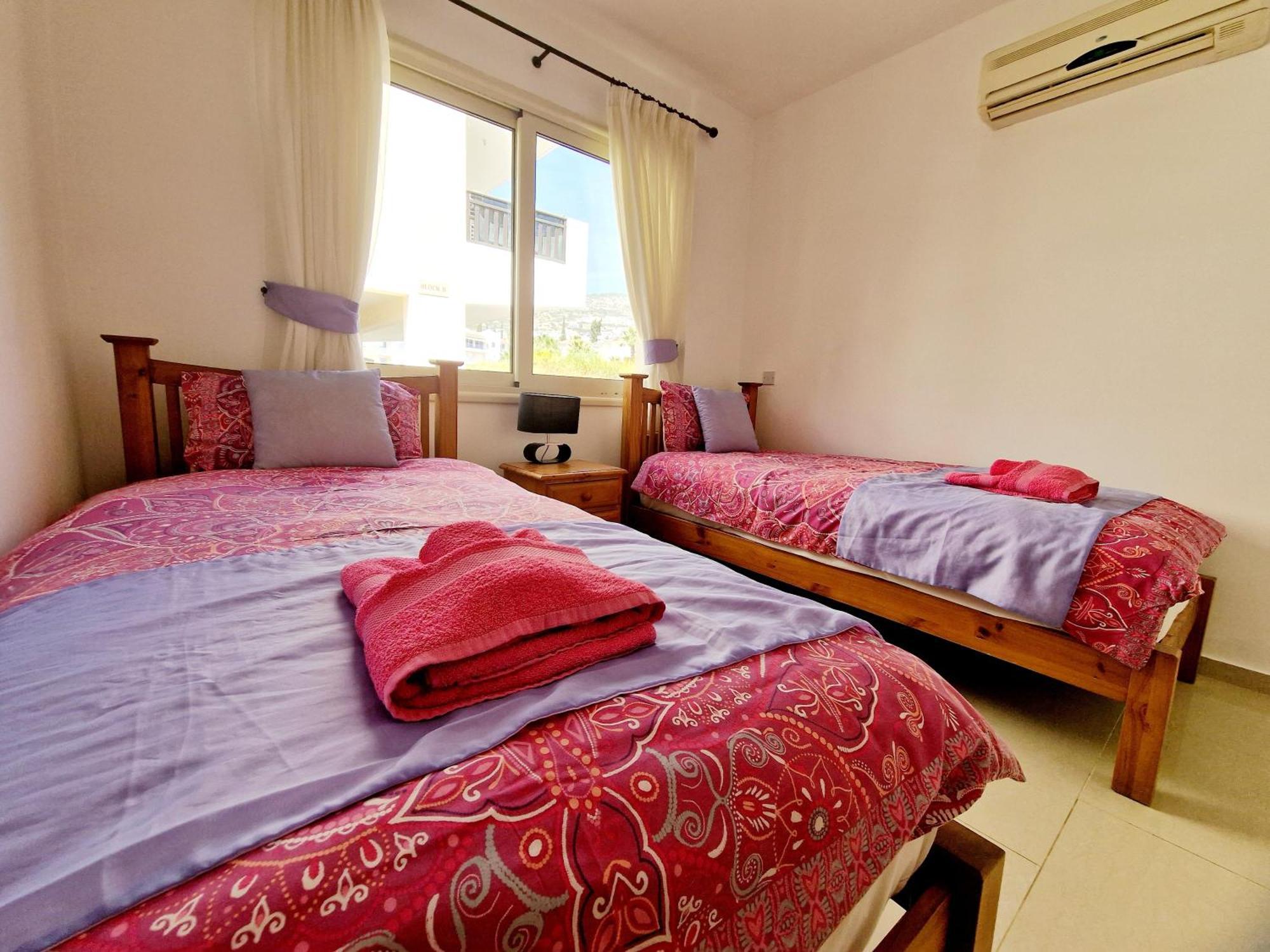 C5 Vanessa Poolside Apartment Peyia Dış mekan fotoğraf