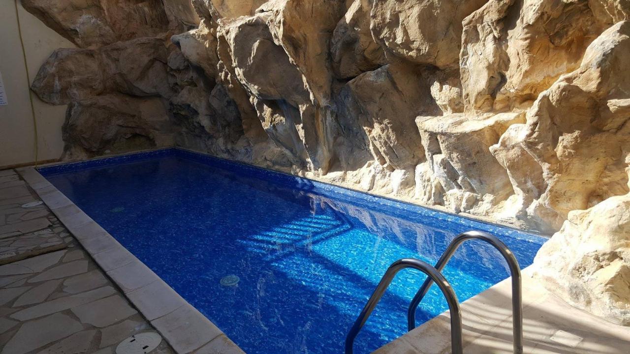 C5 Vanessa Poolside Apartment Peyia Dış mekan fotoğraf